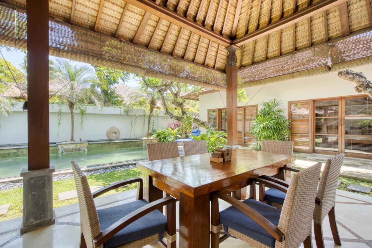 Villa Aisha ซานูร์ ภายนอก รูปภาพ